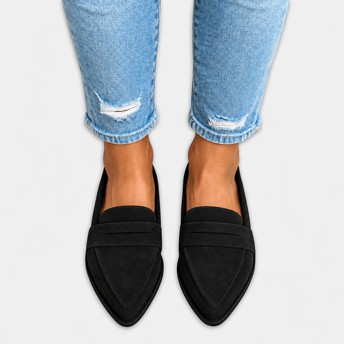 Zusjes Mode | Suede Loafers with Matt Finish