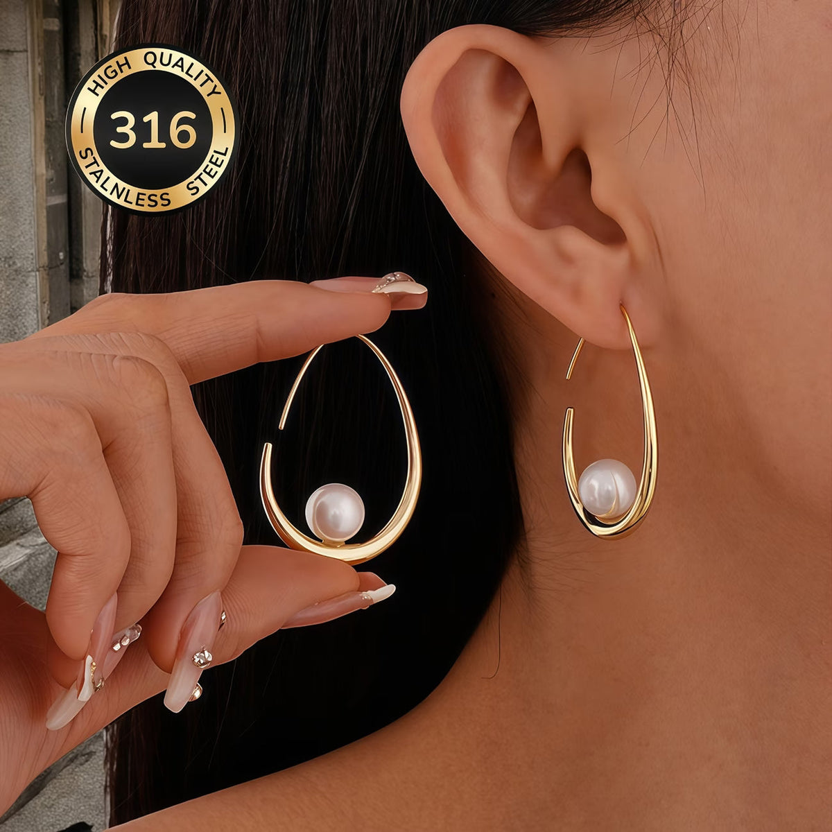 Earrings with Hanging Pearls