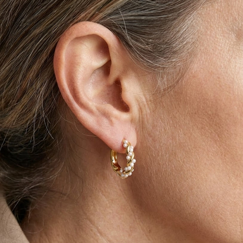 Hoop Earrings with Pearls