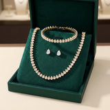 Wonderful Clear Round Cubic Zirconia Bridal Complete Set