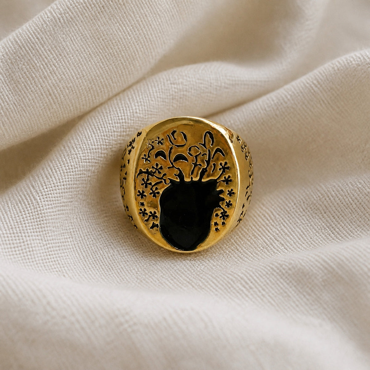 Grace Flower Sapphire Ring