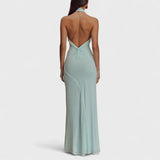 Klara – Satin dress with a curvy silhouette and halterneck