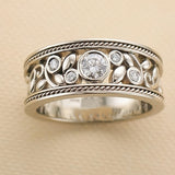 Elegant White Gold Ring with Zircon
