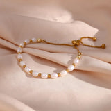 Elegant Bracelet in Magara and Gold