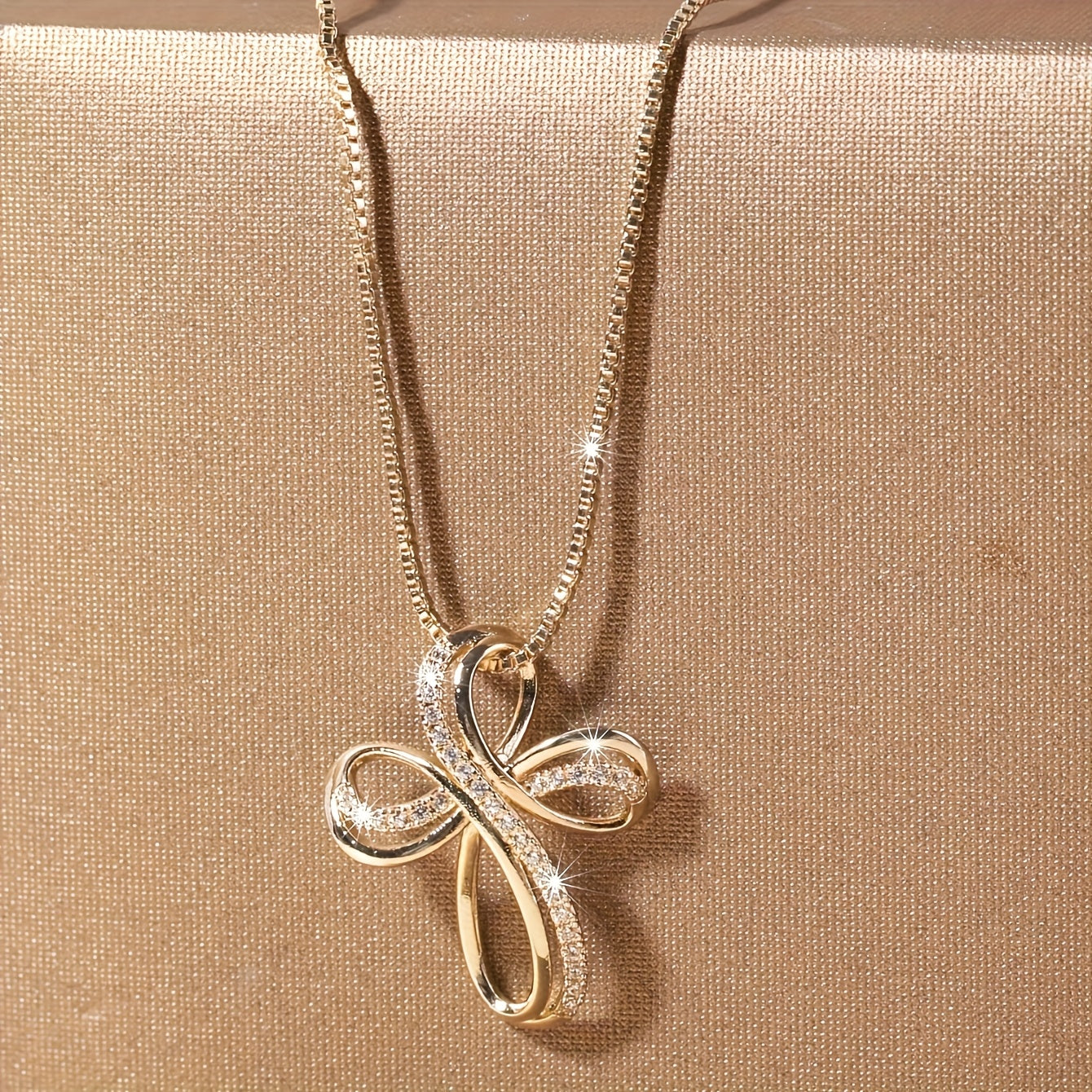 White Gold Necklace with Woven Cross Pendant