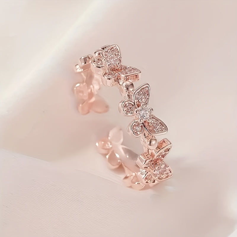Butterfly-Shaped White Gold Ring with Crystals