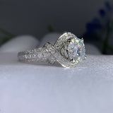Ring in White Gold with Moissanite and Split Band