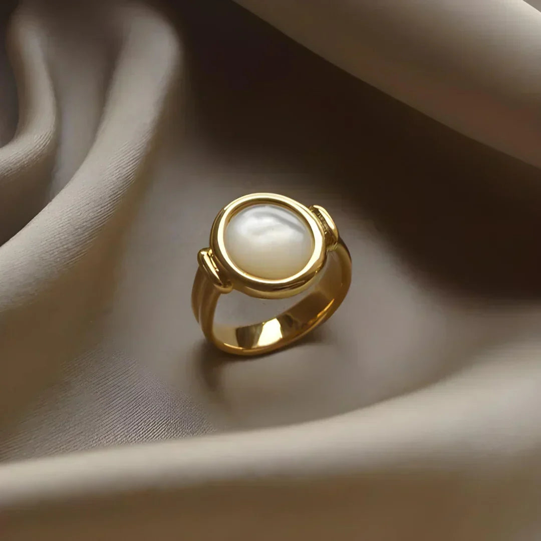 Statement Ring All Daisy