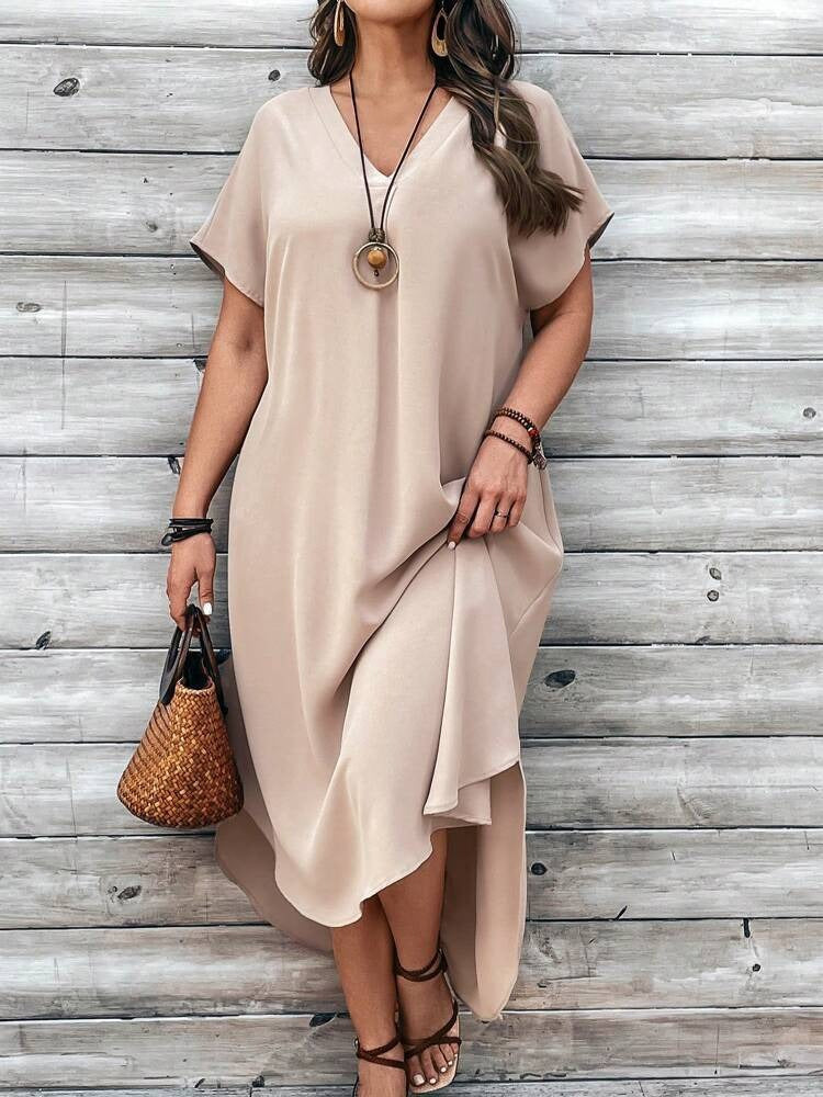 Hailey | Plus size V-neck dress