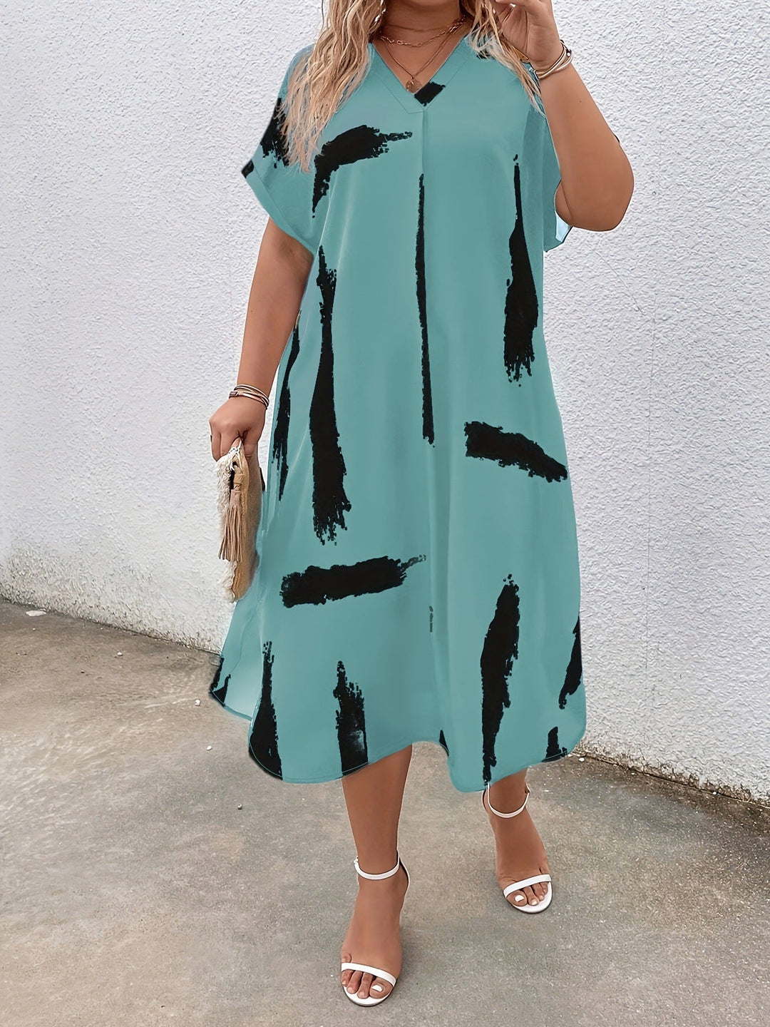 Lauren | Plus size chic dress