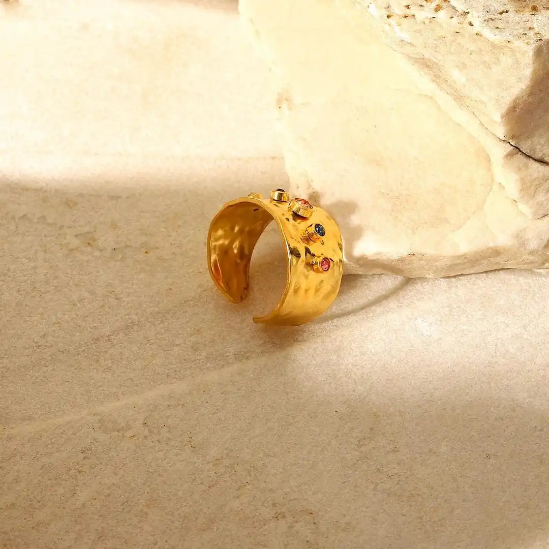 Vintage Gold Wheel with Cubic Zirconia