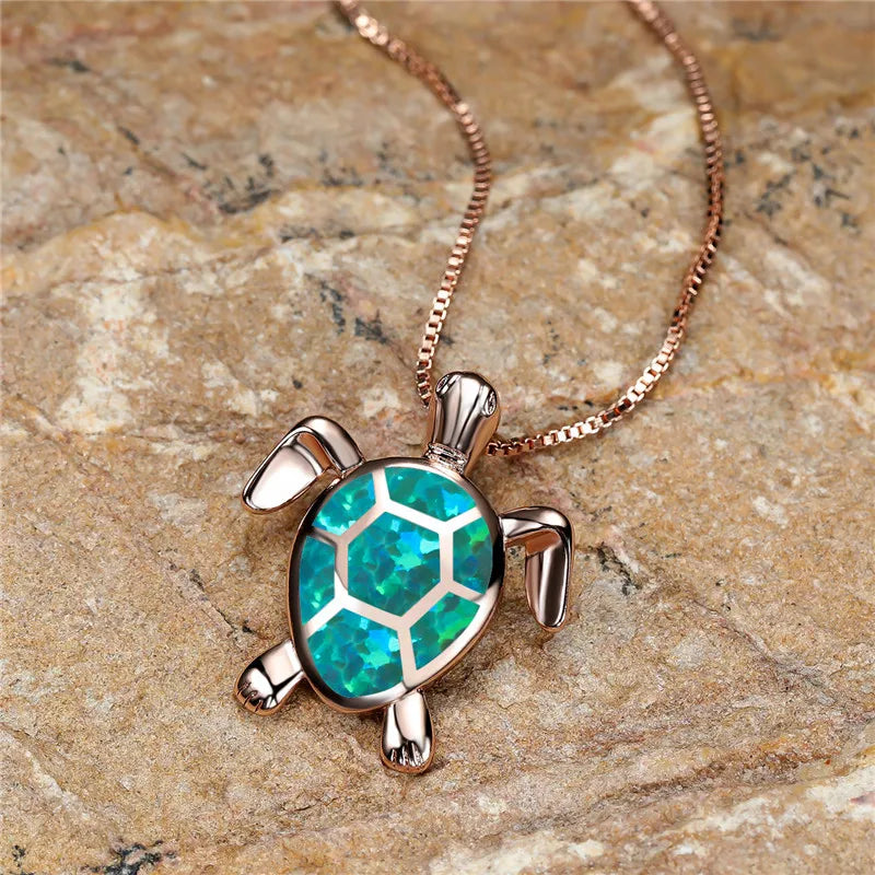 Pendant Necklace Turtle in Green Fire Opal Vintage