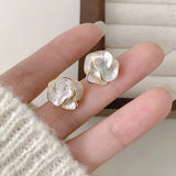 Flower Pearl Earrings