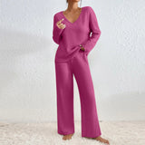 Vivienne | Two-piece set with trousers and V-neck top