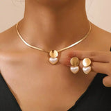 Vintage Gold Necklace and Earring Set