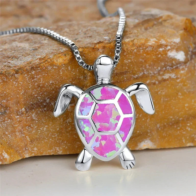 Pendant Necklace Turtle in Green Fire Opal Vintage