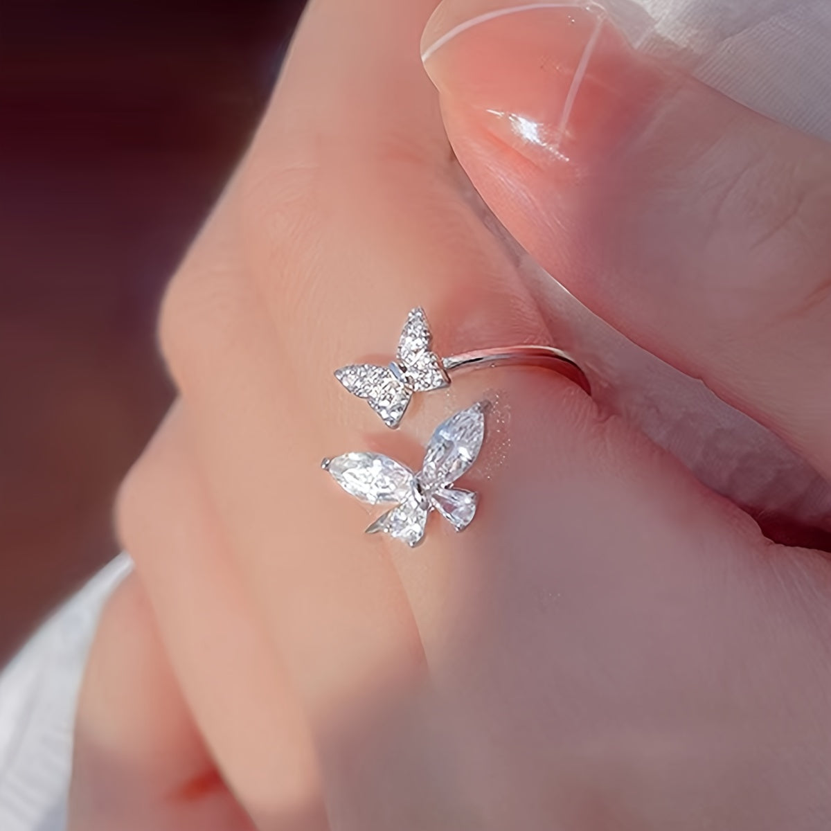 Ring in White Gold with Two Butterflies in Zirconia