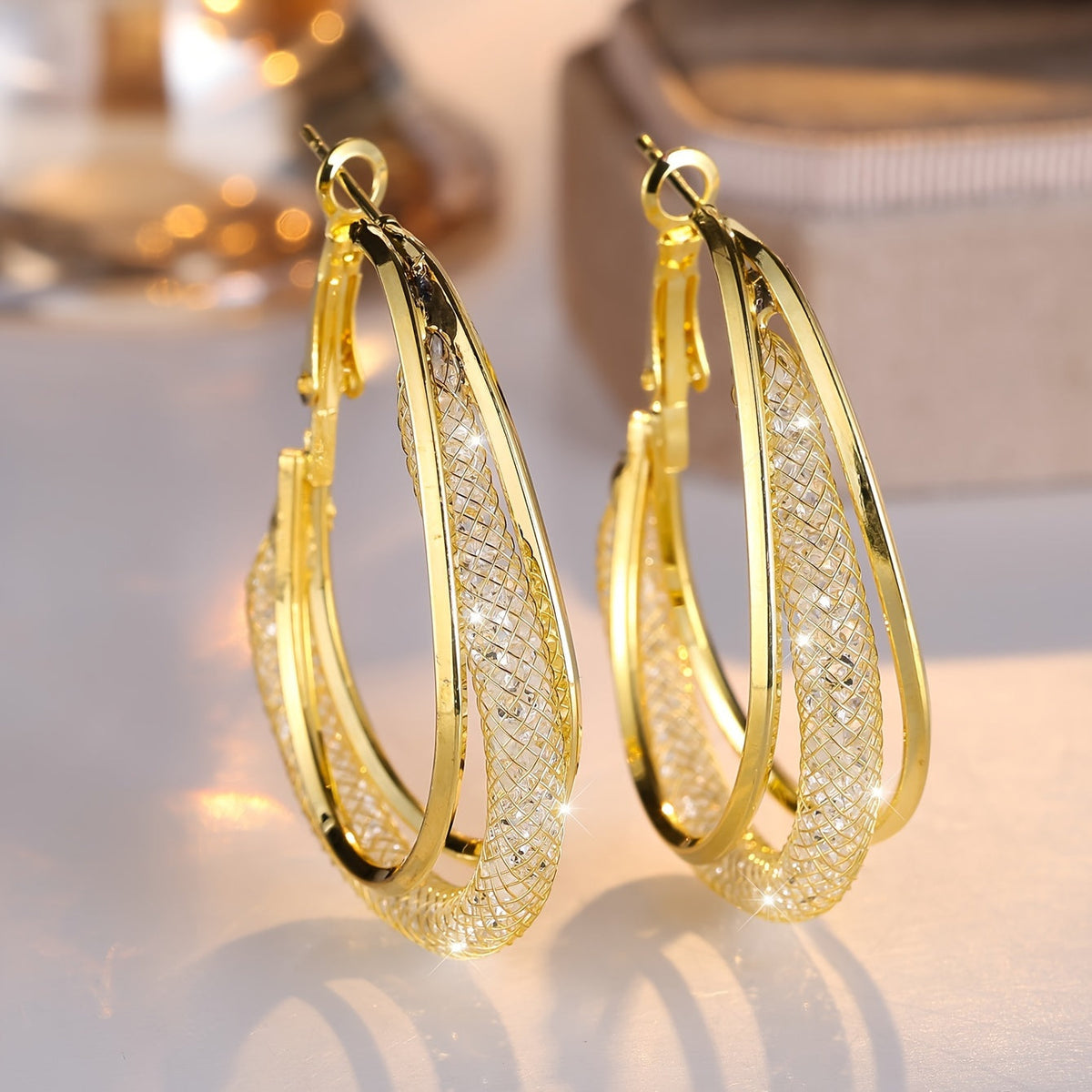 Luxury Drop Earrings Made of Zirconia and White Gold