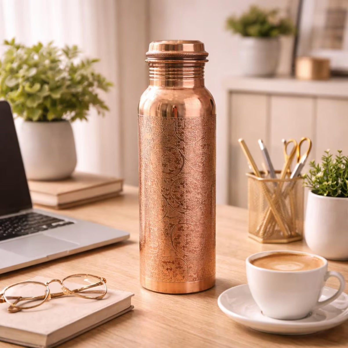 Calista Santorini 950 ml Engraved Copper Water Bottle