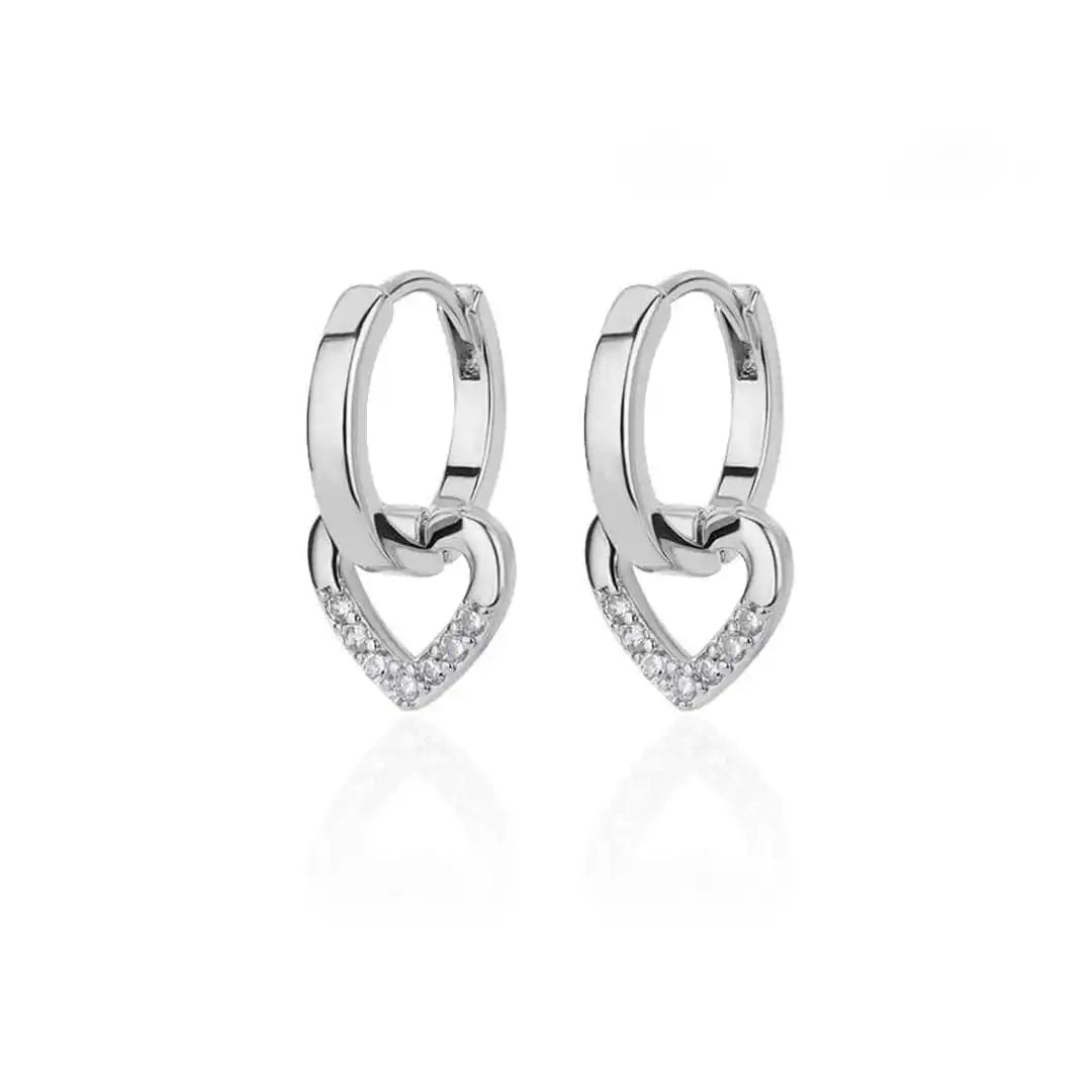 Dangling Heart-Shaped Earrings in Zirconia