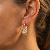 Jewellery with Daisies