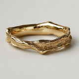 Elegant Vintage Gold Ring