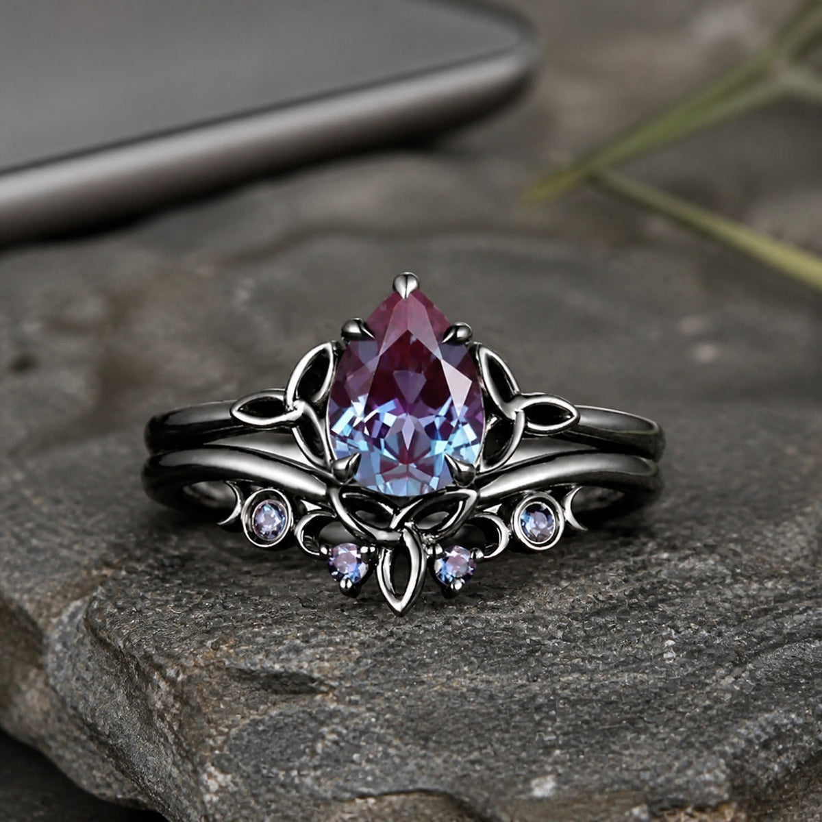 Amethyst Ring Grace Bold