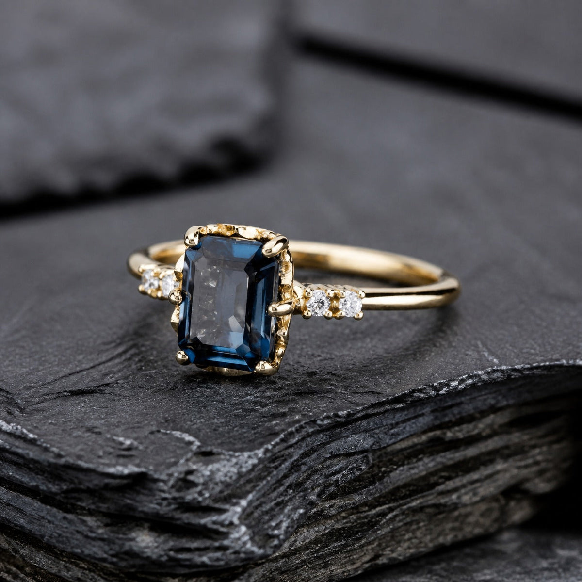 Retro Blue Crystal Gold Ring